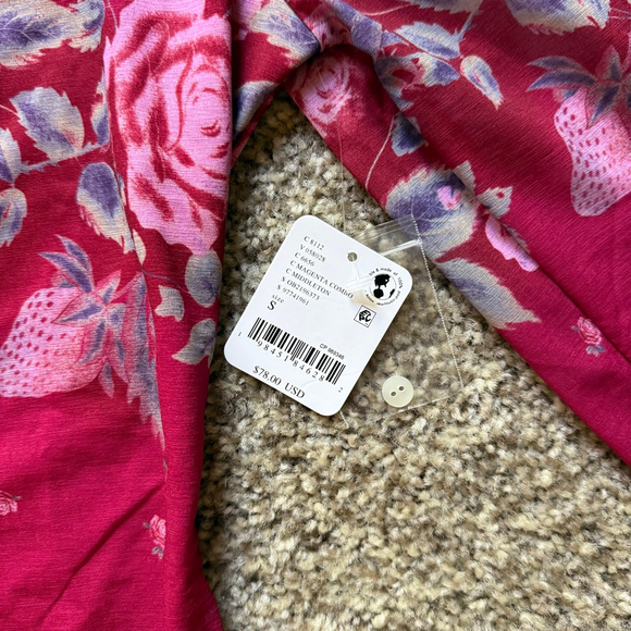 Free People Home Grown Mesh Cardi NWT Small Magenta Combo - Picture 5 of 6